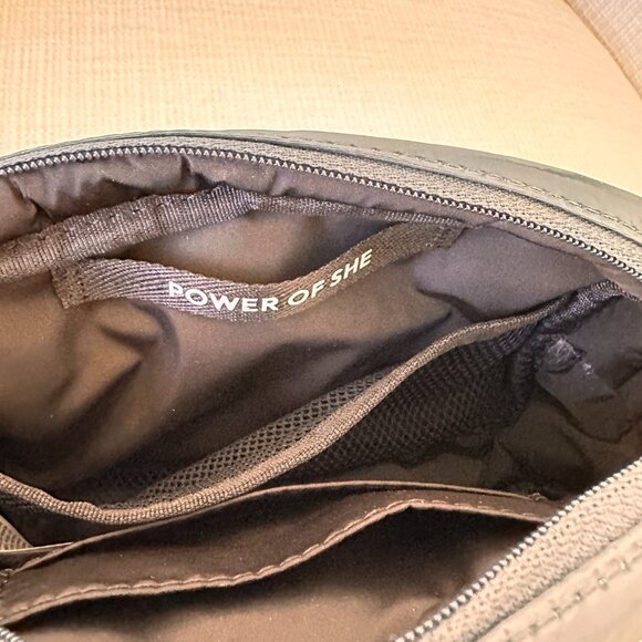 ATHLETA All About Shine Quilted Crossbody Belt Bag - Picture 10 of 12